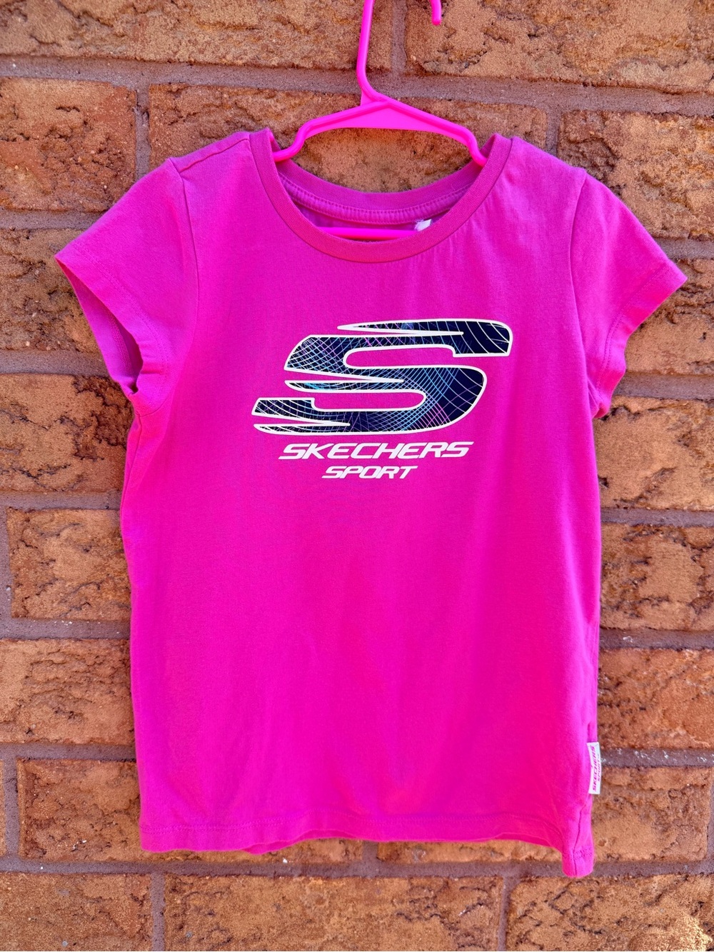💫10/$25 • Skechers Sport Girls' Hot Pink Logo Cotton Tee